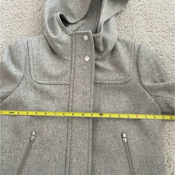 J. CREW Wool Melton Duffle Coat HEATHER DOVE CLEAN MODERN CLASSIC size 2 - Picture 10 of 16